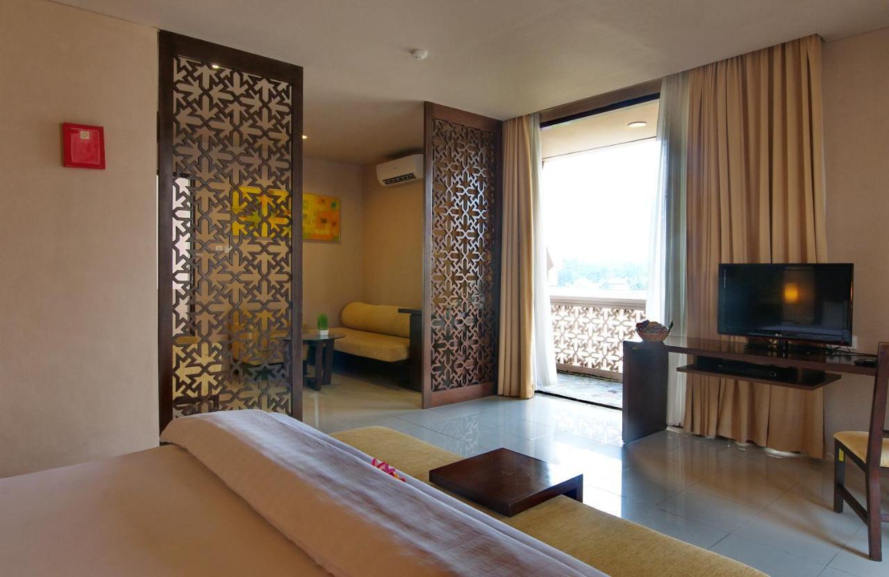 The Pade Hotel